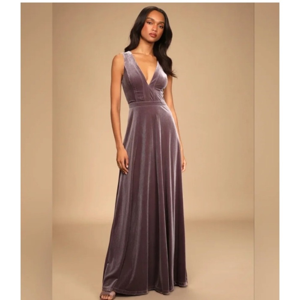 Lulus Mauve Velvet V-Neck Sleeveless Maxi Dress Size M Formal Gown